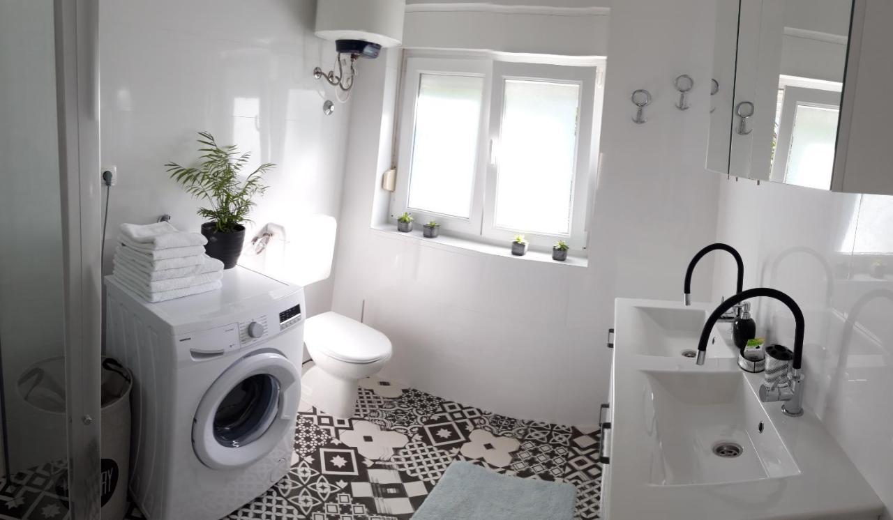 Lili Apartment In Zadar Pet Friendly, Free Parking Exterior foto